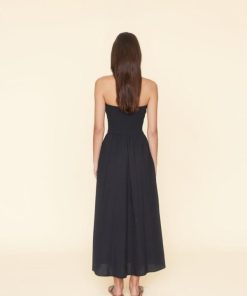 Metrocouture.shop5d947b4f02 2