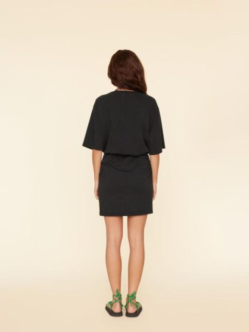 Metrocouture.shop81524b6695 3