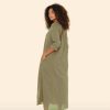 Metrocouture.shopa8e4c125e0 4