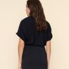 Metrocouture.shopb1b8a4367d 2
