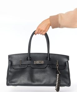 Metrocouture.shopf3918594df 2
