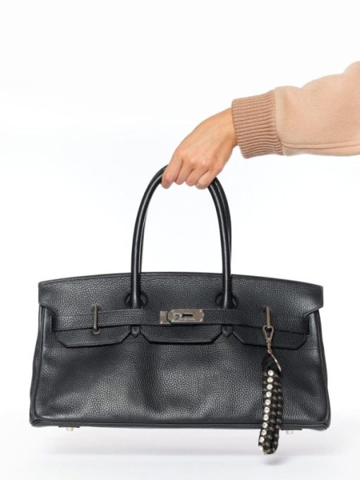 Metrocouture.shopf3918594df 2