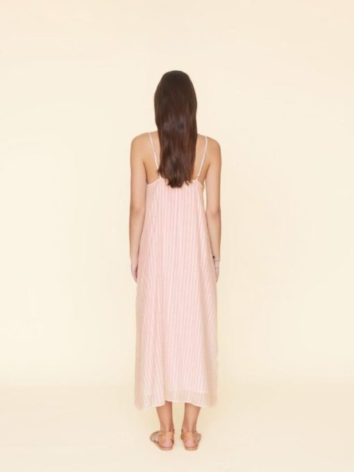 Metrocouture.shopf7bd7aebd6 2