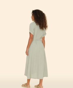 Metrocouture.shopfd45efb204 2